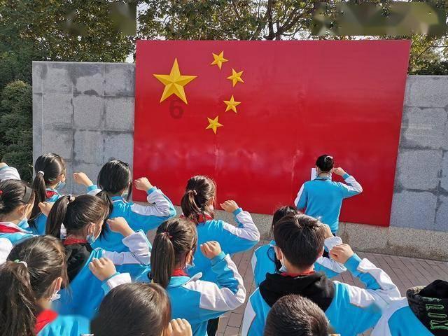 他是清华学子、谷歌工程师、理性高富帅,为何残忍杀妻?是精神病发作吗?